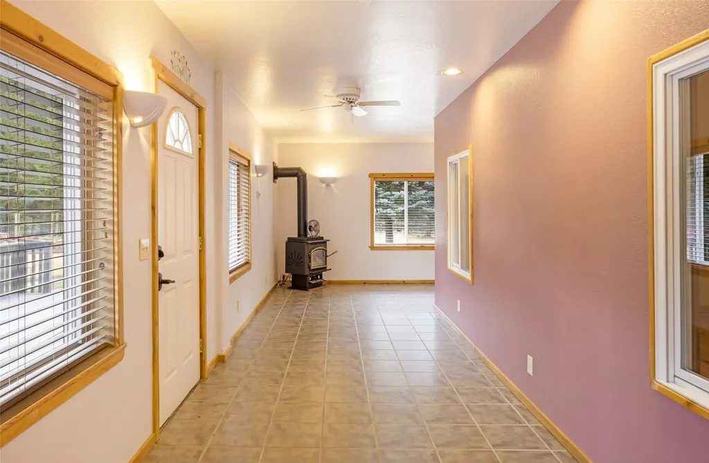 799 Outback Trail Alberton MT 59820