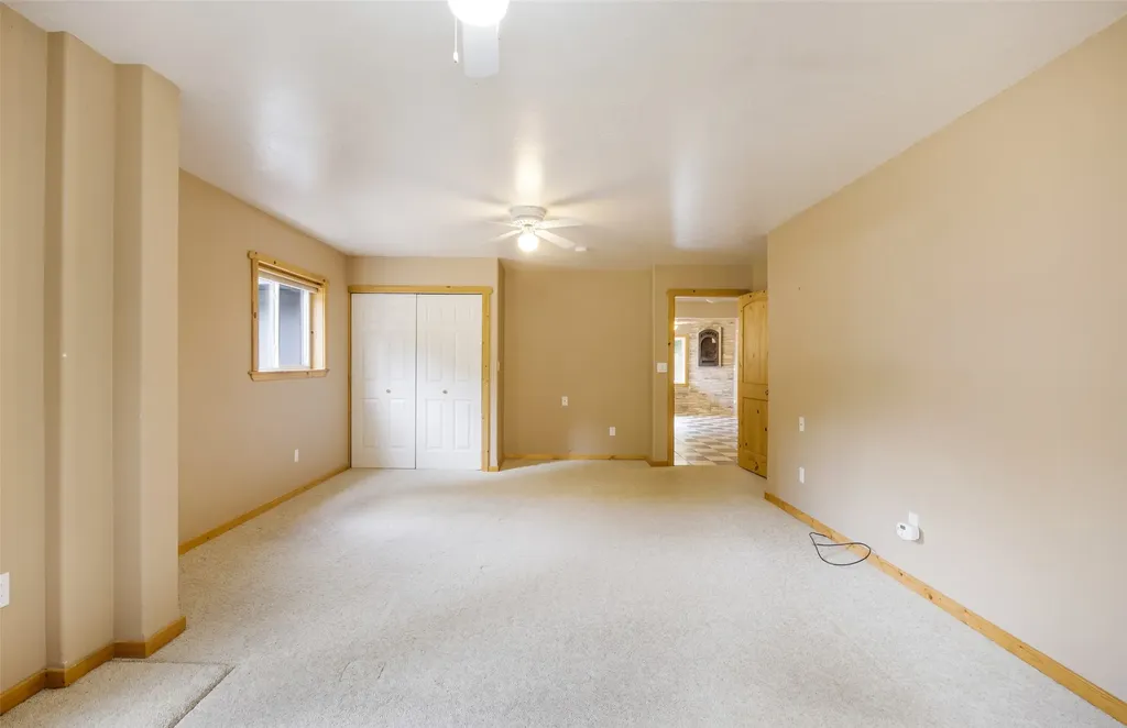 799 Outback Trail Alberton MT 59820