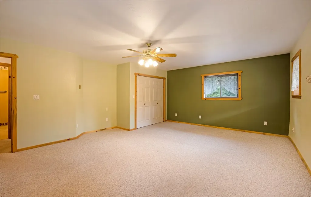 799 Outback Trail Alberton MT 59820
