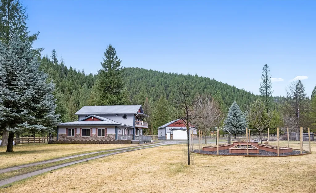 799 Outback Trail Alberton MT 59820