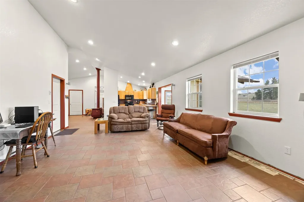 161 Little Airedale Lane Stevensville MT 59870