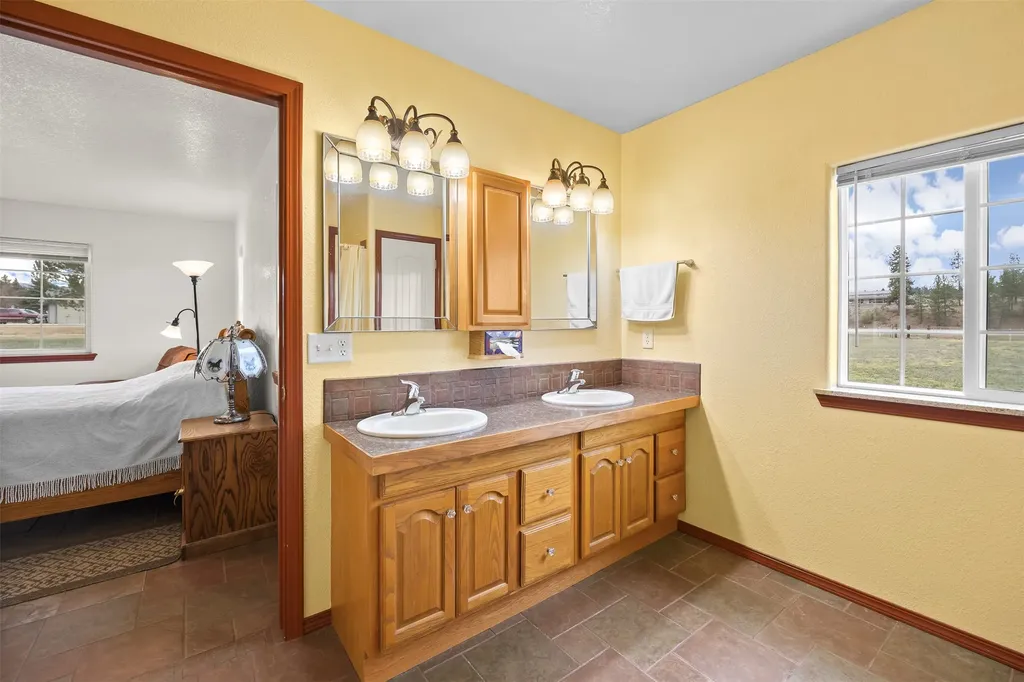 161 Little Airedale Lane Stevensville MT 59870
