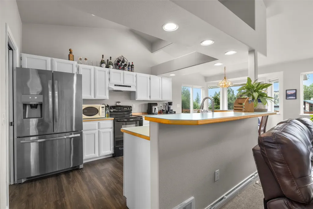 106 Rainbow Drive Kalispell MT 59901