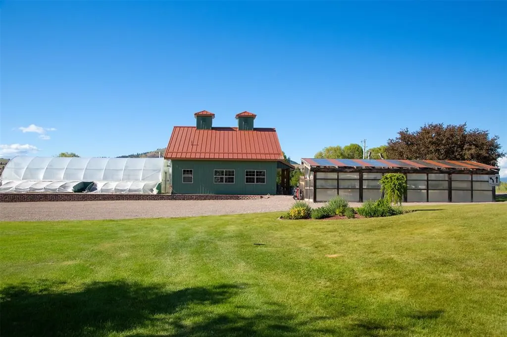 33953 Fox Road Polson MT 59860