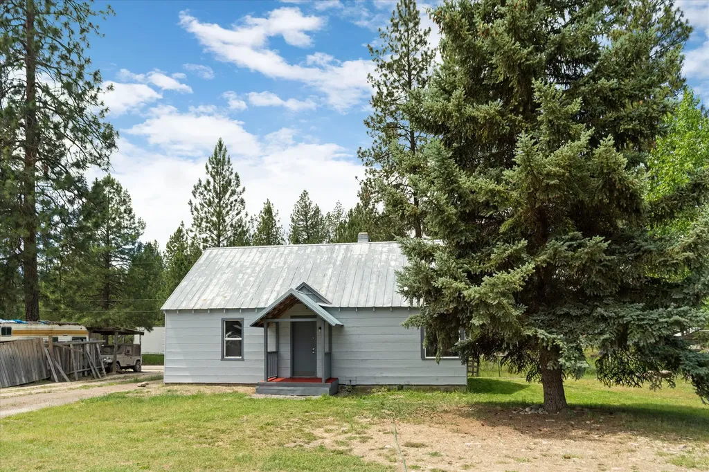 78 Airstrip Road Libby MT 59923