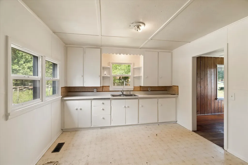 78 Airstrip Road Libby MT 59923