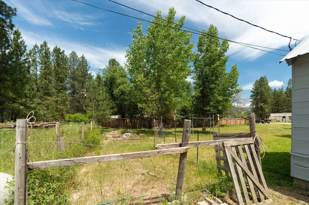 78 Airstrip Road Libby MT 59923