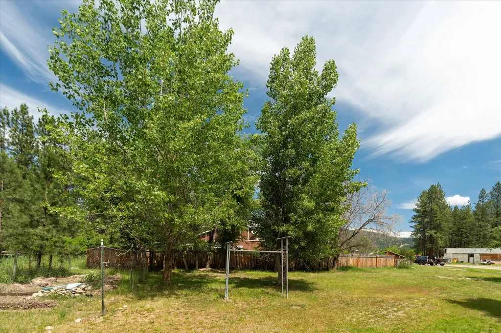 78 Airstrip Road Libby MT 59923