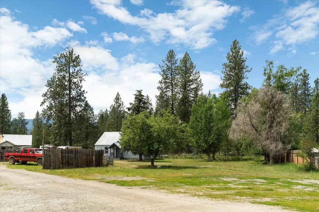 78 Airstrip Road Libby MT 59923