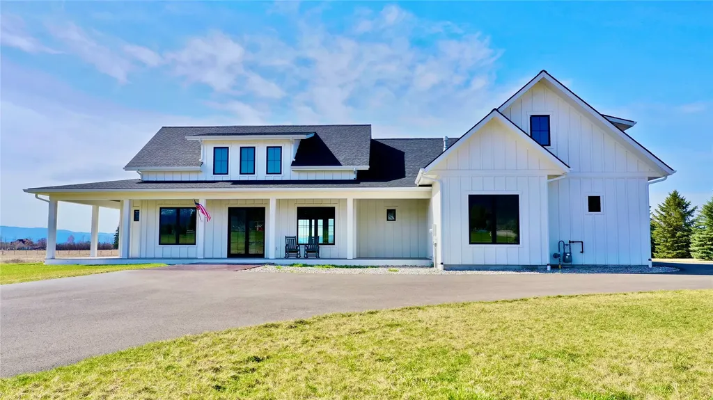 1052 Foxtail Drive Kalispell MT 59901