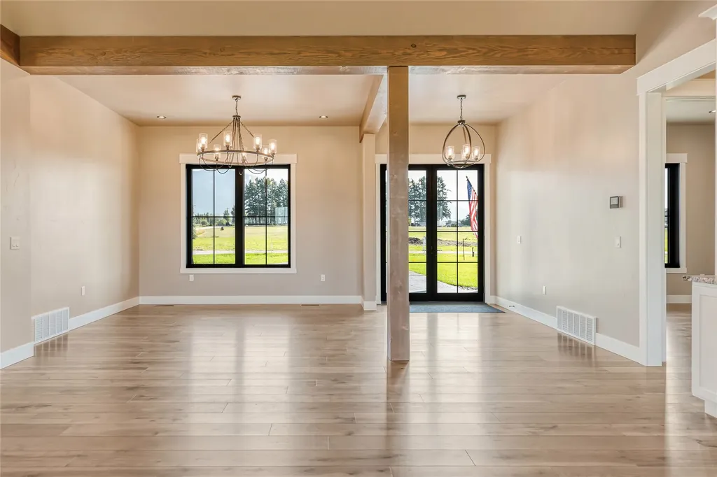 1052 Foxtail Drive Kalispell MT 59901