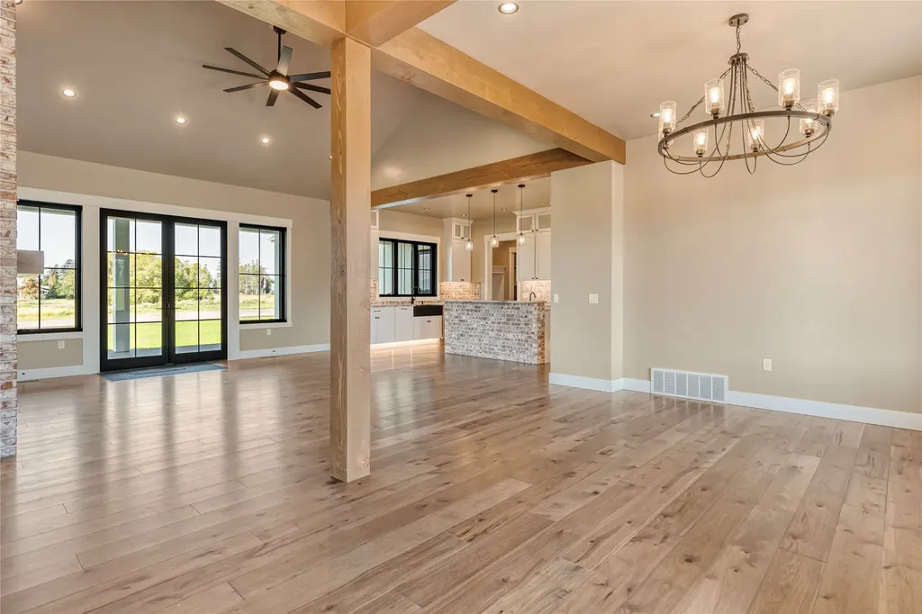 1052 Foxtail Drive Kalispell MT 59901