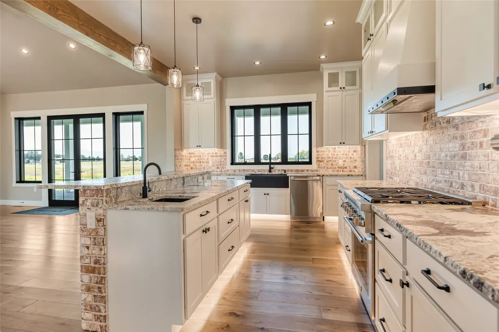 1052 Foxtail Drive Kalispell MT 59901