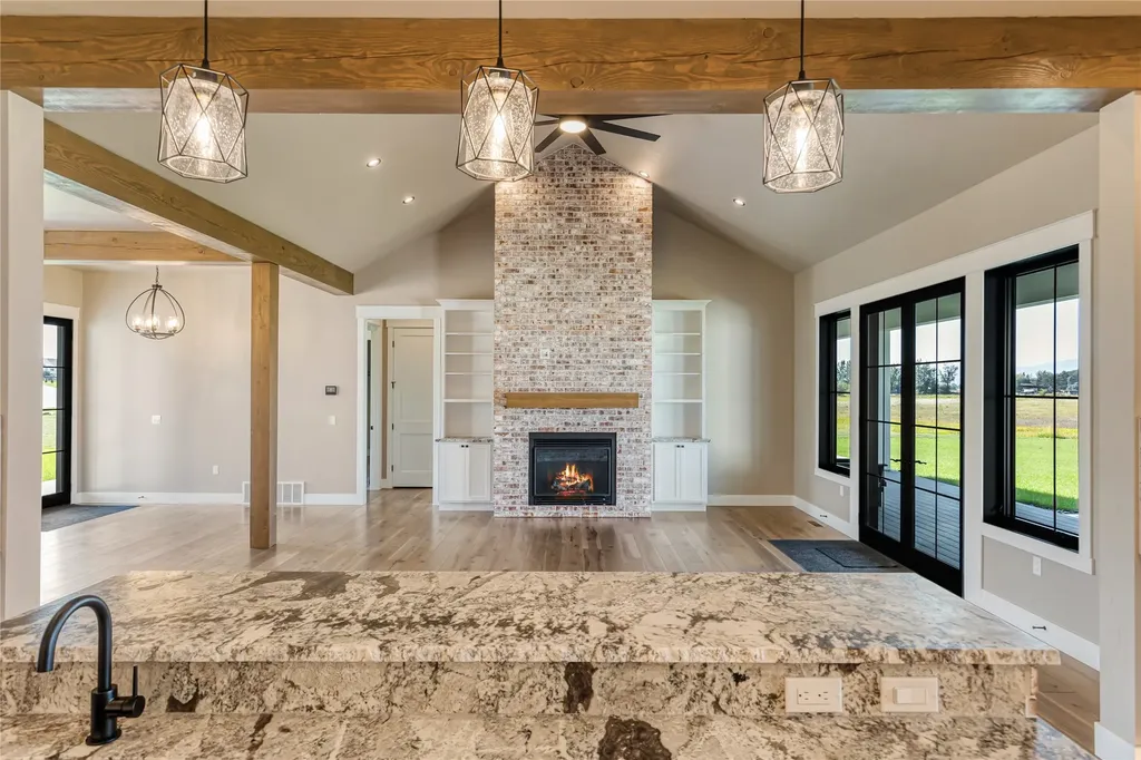 1052 Foxtail Drive Kalispell MT 59901