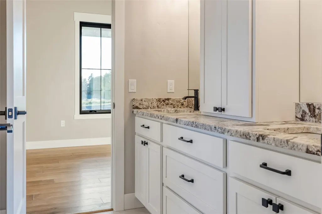 1052 Foxtail Drive Kalispell MT 59901