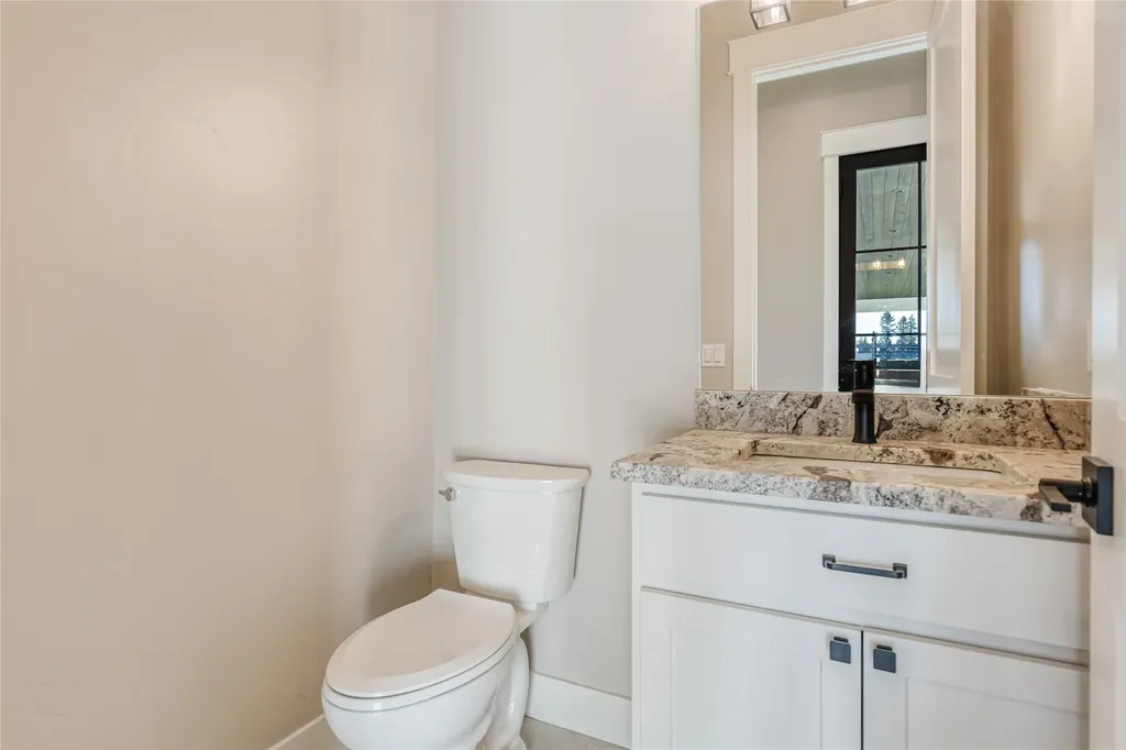 1052 Foxtail Drive Kalispell MT 59901