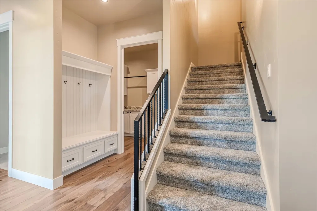 1052 Foxtail Drive Kalispell MT 59901