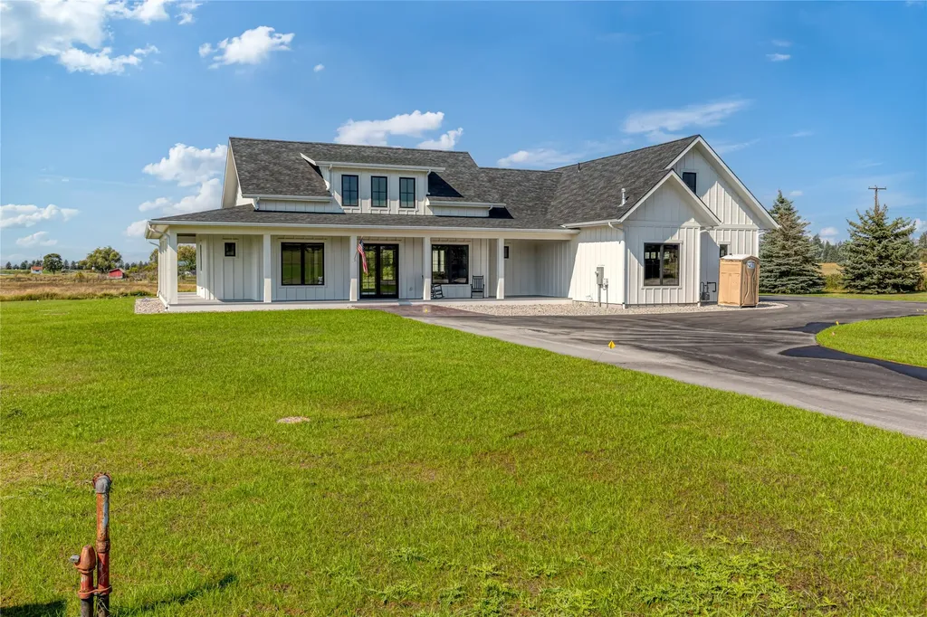1052 Foxtail Drive Kalispell MT 59901