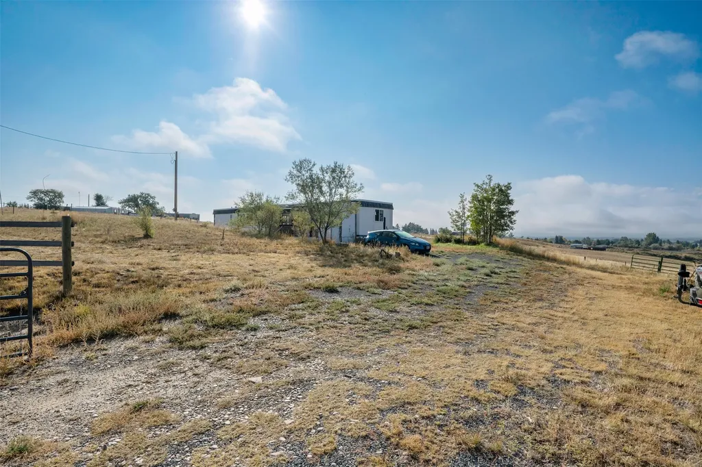 23 Holdsworth Road Whitehall MT 59759