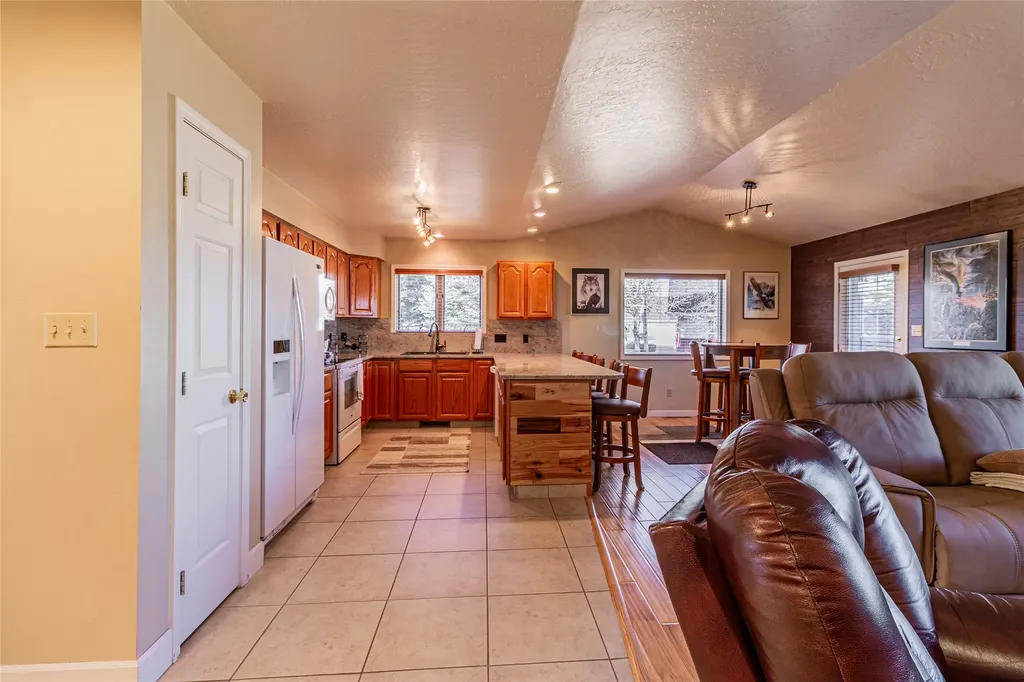 220 Aspen Loop Butte MT 59701