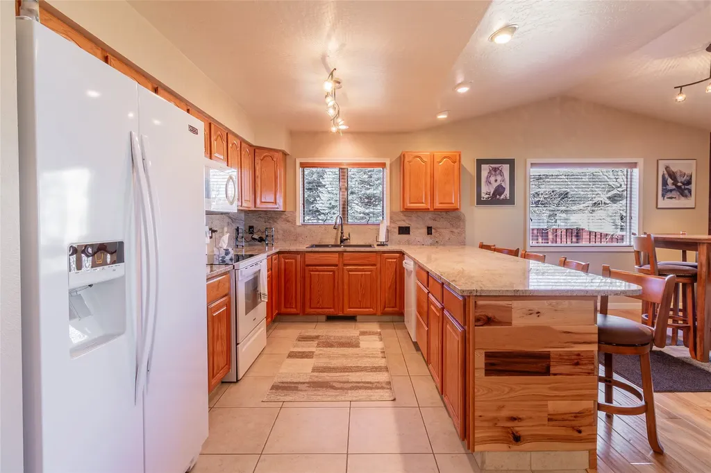 220 Aspen Loop Butte MT 59701