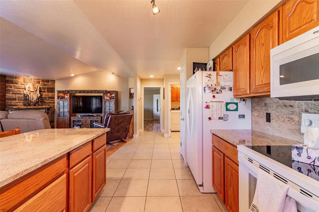 220 Aspen Loop Butte MT 59701