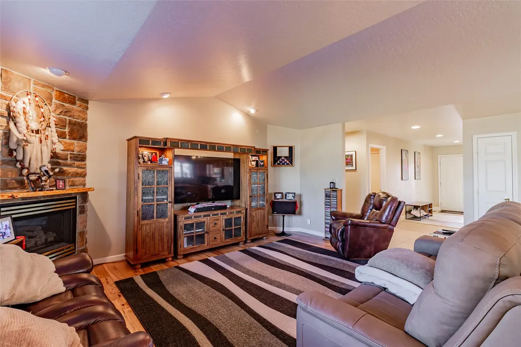 220 Aspen Loop Butte MT 59701