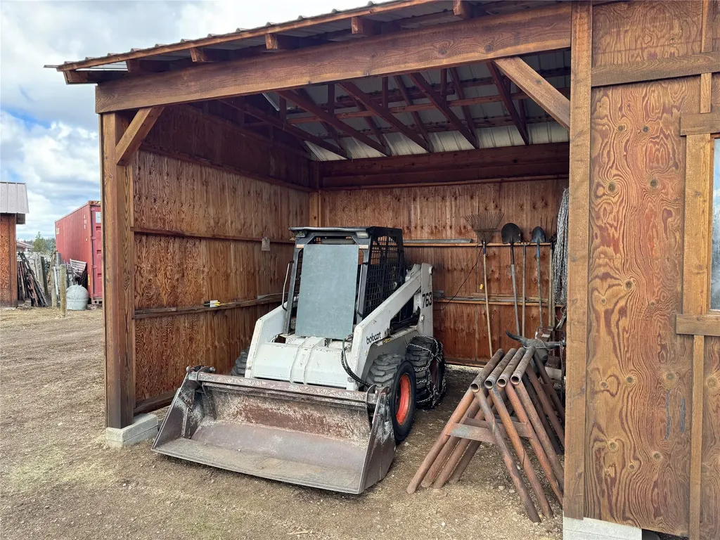 7510 Woodworth Road Ovando MT 59854