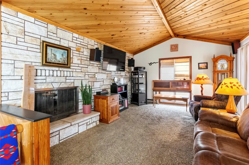 240 Roosevelt Drive Butte MT 59701