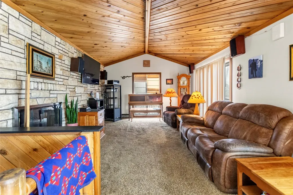 240 Roosevelt Drive Butte MT 59701