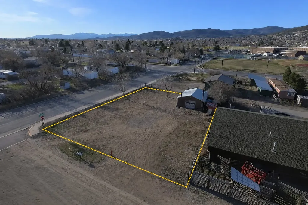 121 Dunbar Avenue Helena MT 59602