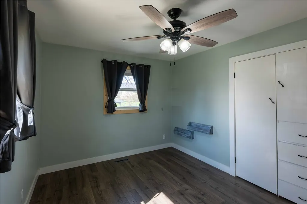 103 W Oak Street Plains MT 59859