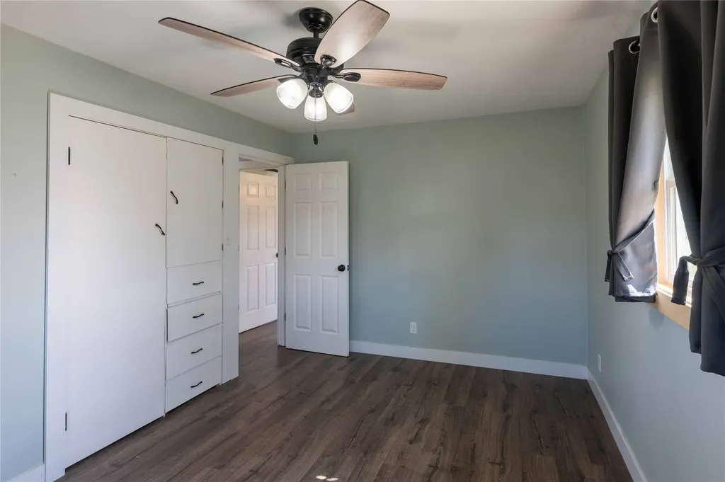 103 W Oak Street Plains MT 59859