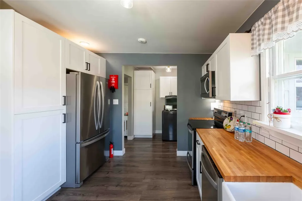 103 W Oak Street Plains MT 59859