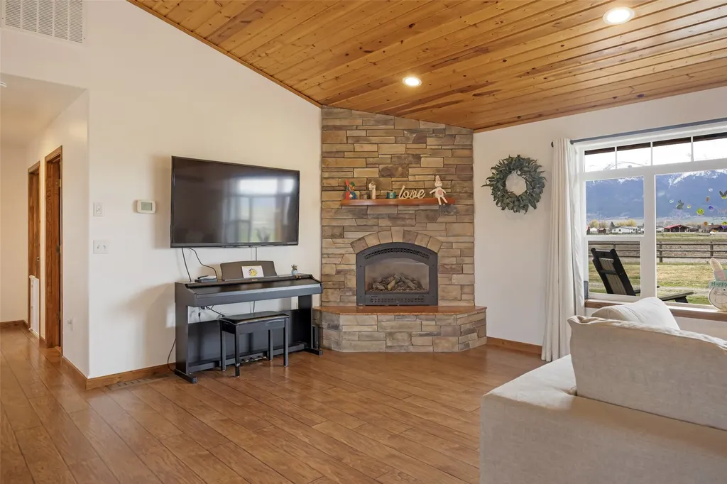 35489 Dublin Gulch Road St Ignatius MT 59865