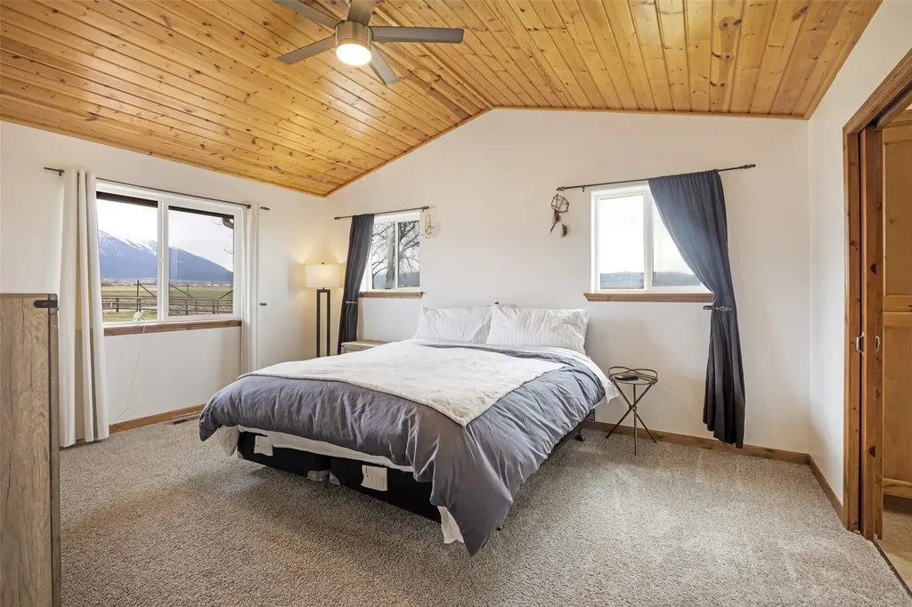 35489 Dublin Gulch Road St Ignatius MT 59865
