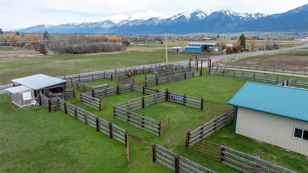 35489 Dublin Gulch Road St Ignatius MT 59865