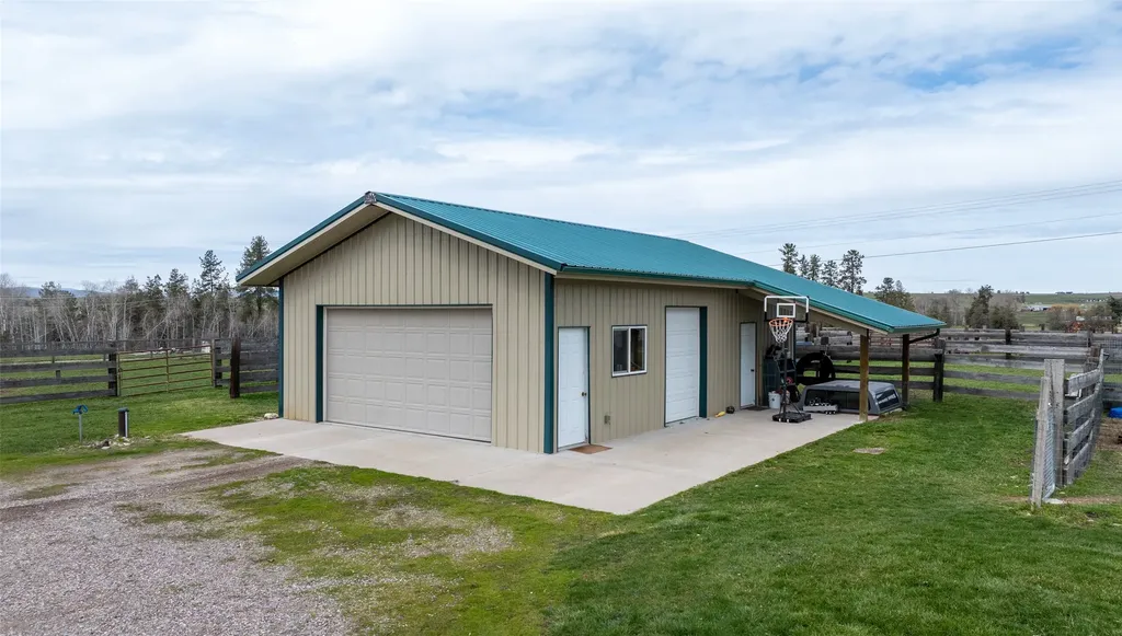 35489 Dublin Gulch Road St Ignatius MT 59865
