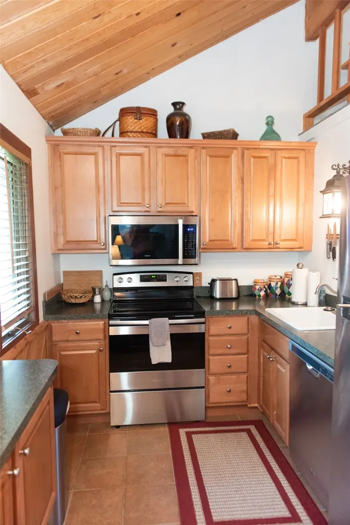 14 Tamarack Lane Whitefish MT 59937