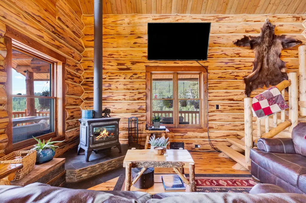 29 Mckinley Court Philipsburg MT 59858
