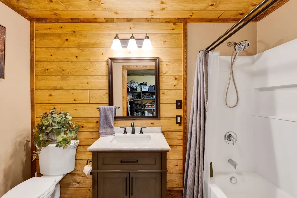 29 Mckinley Court Philipsburg MT 59858
