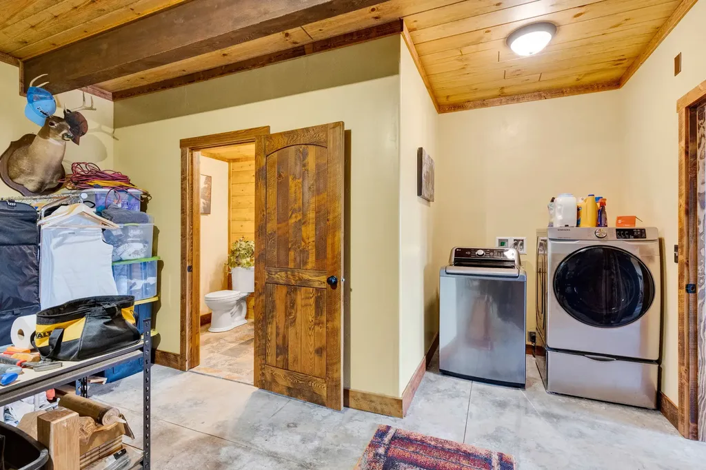 29 Mckinley Court Philipsburg MT 59858