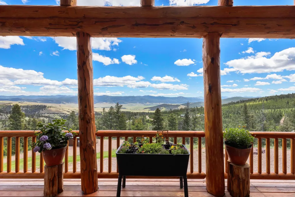 29 Mckinley Court Philipsburg MT 59858