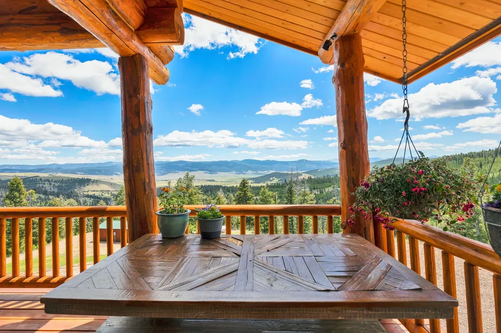 29 Mckinley Court Philipsburg MT 59858