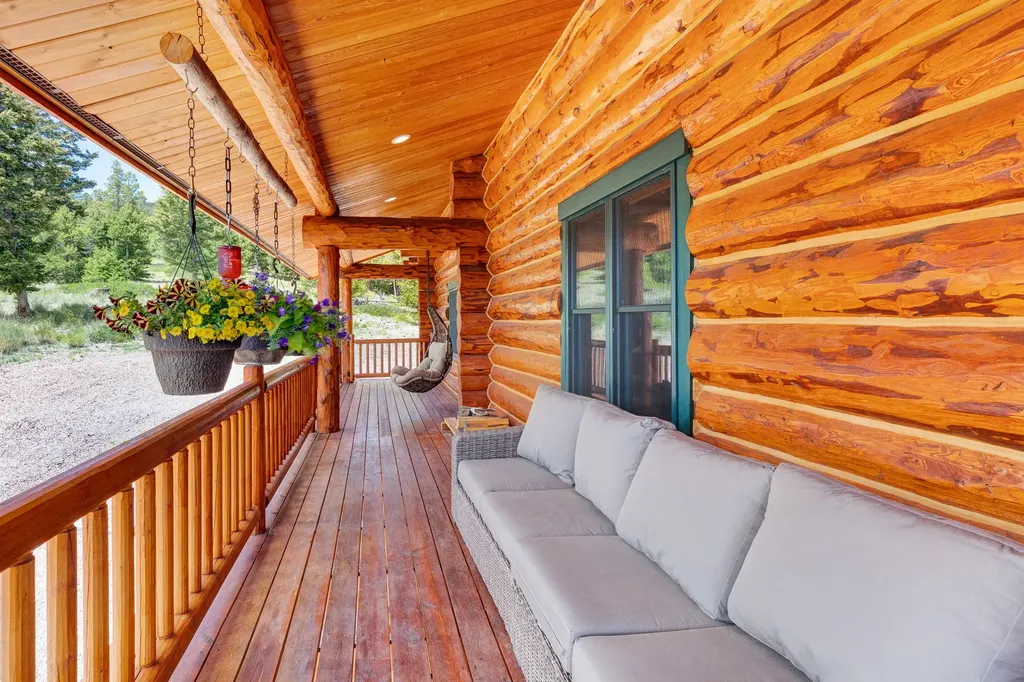 29 Mckinley Court Philipsburg MT 59858