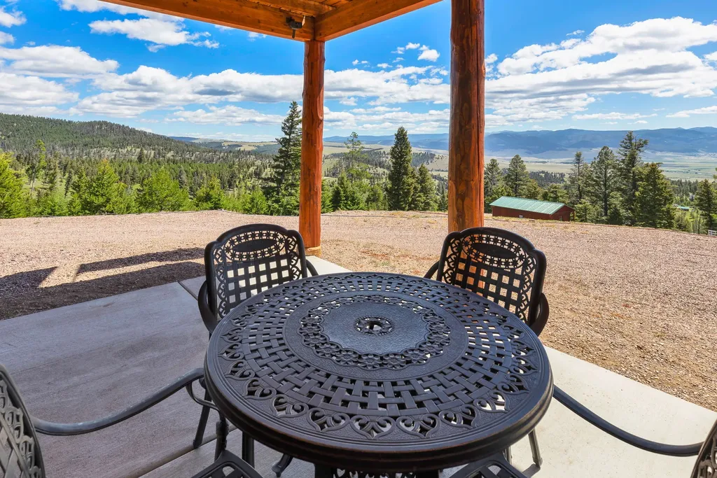 29 Mckinley Court Philipsburg MT 59858