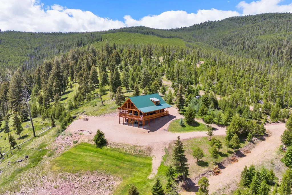 29 Mckinley Court Philipsburg MT 59858