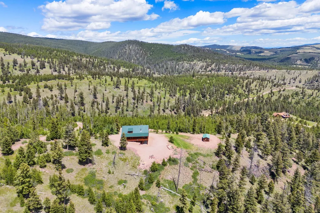 29 Mckinley Court Philipsburg MT 59858