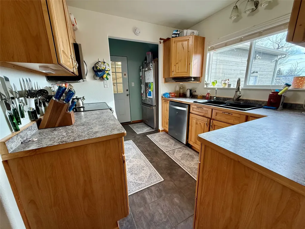 106 2nd Street SW Cut Bank MT 59427