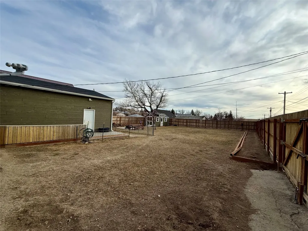 106 2nd Street SW Cut Bank MT 59427